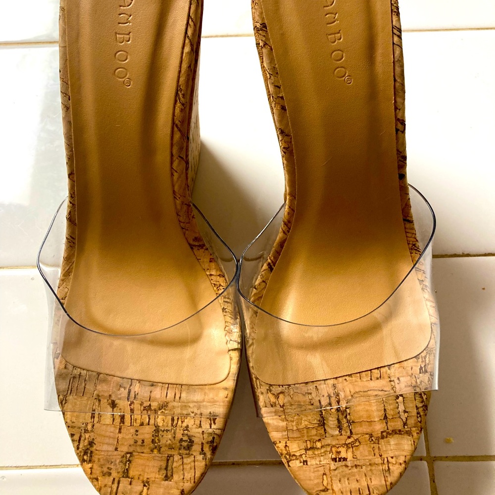 Sexy🔥Brand new..Bamboo size 8 wedges